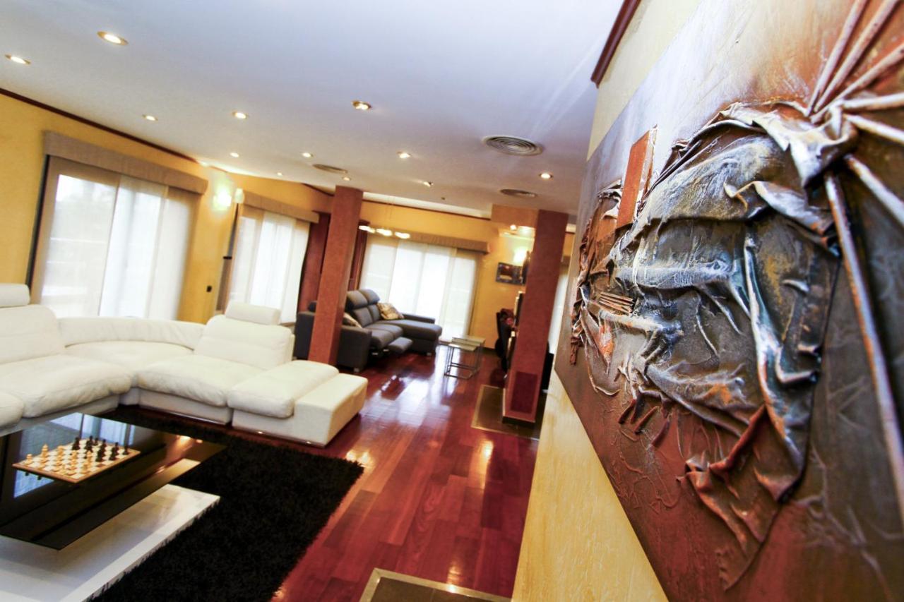 Villa Planet Salou Exterior foto